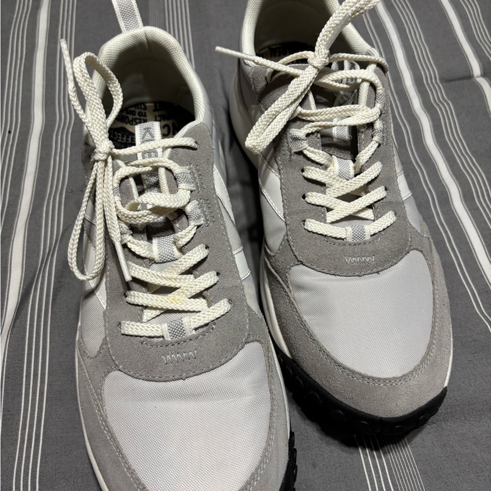 Men's Gray and White Athletic Shoes.  Model ks86.  Only work indoors once